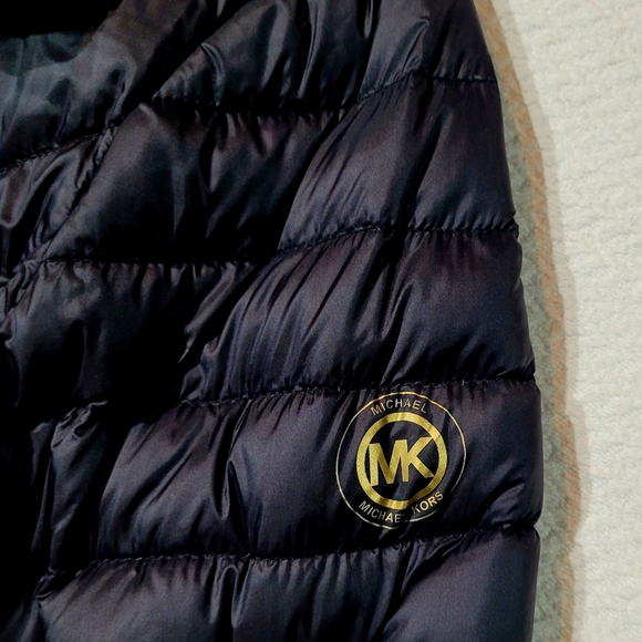 Michael Kors Packable Down Filled Women's Puffer Jet Black Jacket size Medium - Picture 4 of 8